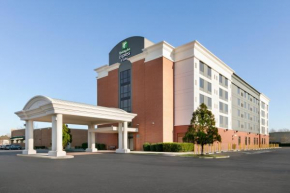 Holiday Inn Express Hotel & Suites Norfolk Airport, an IHG Hotel